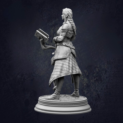 Female Elf Paladin - Proctor Synthelia