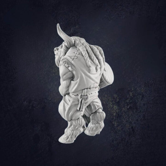 Minotaur Male Bartender - The Print Tavern D&D RPG Miniature
